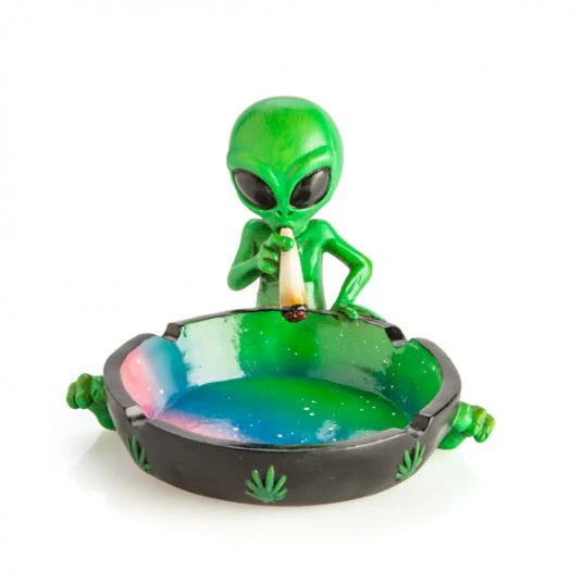 ASHTRAY - ALIEN SMOKING BLUNT