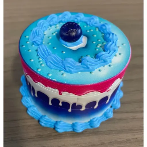 [Q-2327-15] GRINDER 63MM FAKE CAKE EDITION (Blue Cake With Blueberry)