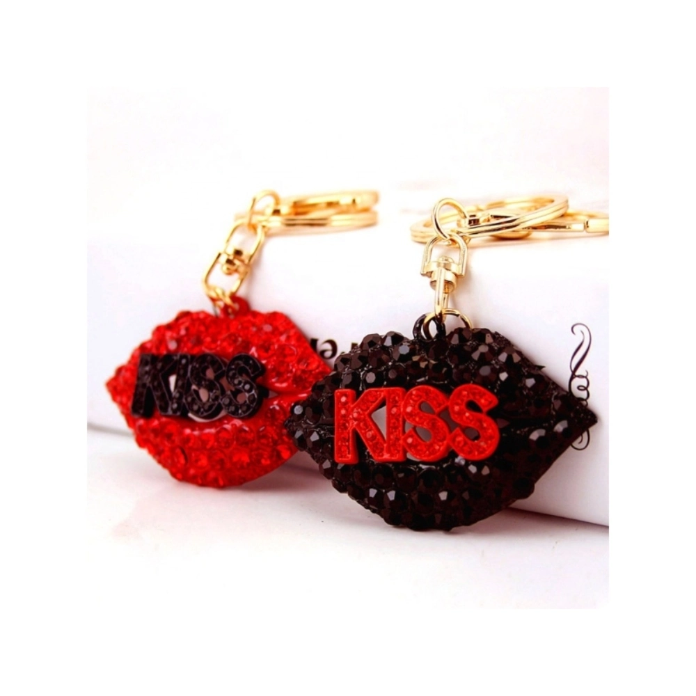 [Q-2686-17] KEY CHAIN CRYSTAL (Lips With Kiss)