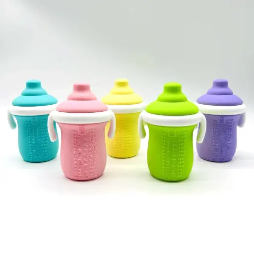 [Q-3497] SILICONE WATERPIPE BABY BOTTLE